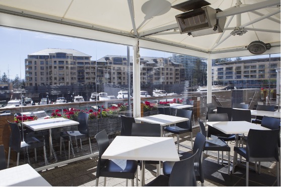 How Outdoor Blinds Support Businesses in Winter